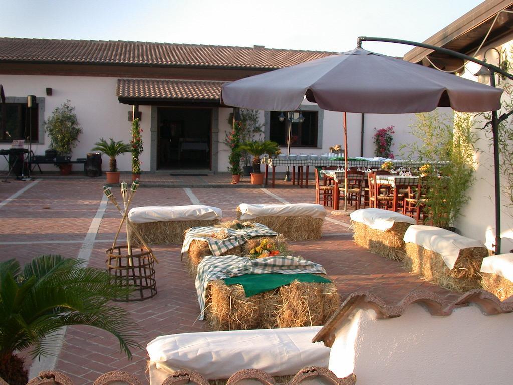 Agriturismo Torre Cristina อาพริเลีย ภายนอก รูปภาพ