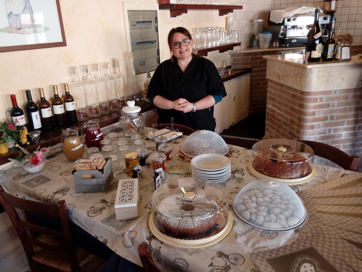 Agriturismo Torre Cristina อาพริเลีย ภายนอก รูปภาพ